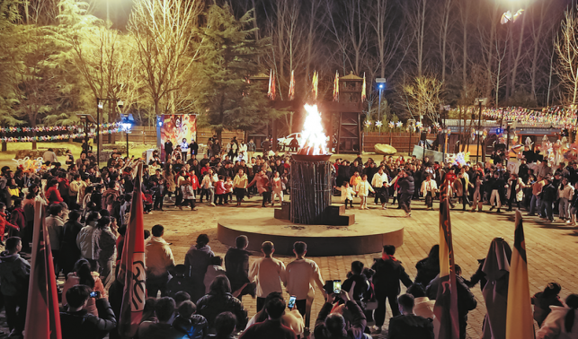 煙火氣里過(guò)春節(jié)消費(fèi)市場(chǎng)“熱辣滾燙”