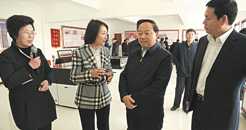 全市重大項目建設現(xiàn)場觀摩會在丹鳳觀摩