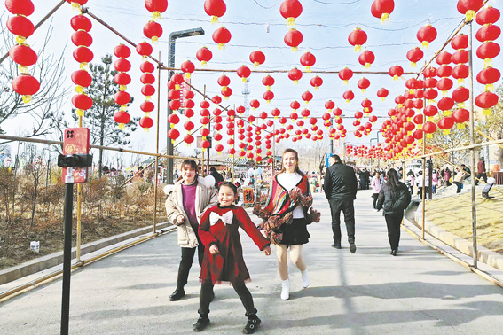 洛南舉辦“千燈萬?！は矘吩毕盗谢顒?>
        <div   id=