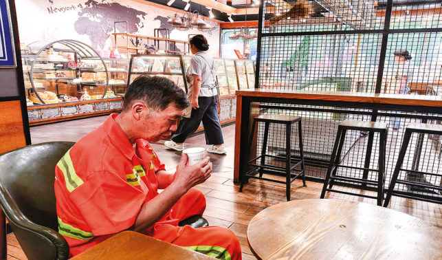 愛心驛站:街頭巷尾的“暖心港灣”